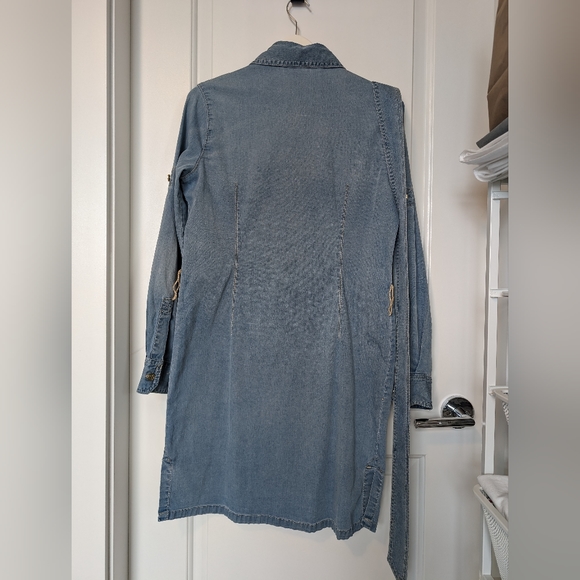 Tory Burch Light Denim Blue Belted Brigette Shirt Dress - Size 6 (M) - Picture 9 of 16